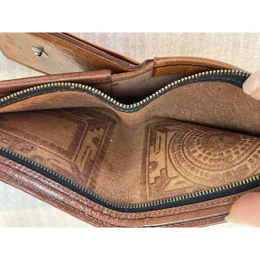 VTG Handcrafted Mexican Tooled Leather Bifold Wallet Aztec Calendar Sun ID Slot